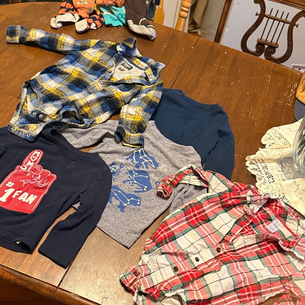 Plaid and Graphic Kids Shirt Set